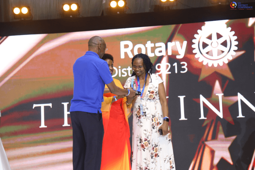 Rotary service hands